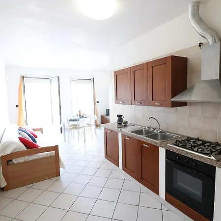 House Vanessa In The Center, Salento Ideal For 5 People *