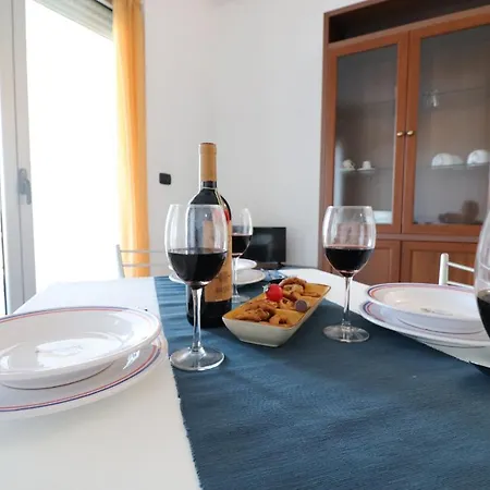 House Vanessa In The Center, Salento Ideal For 5 People